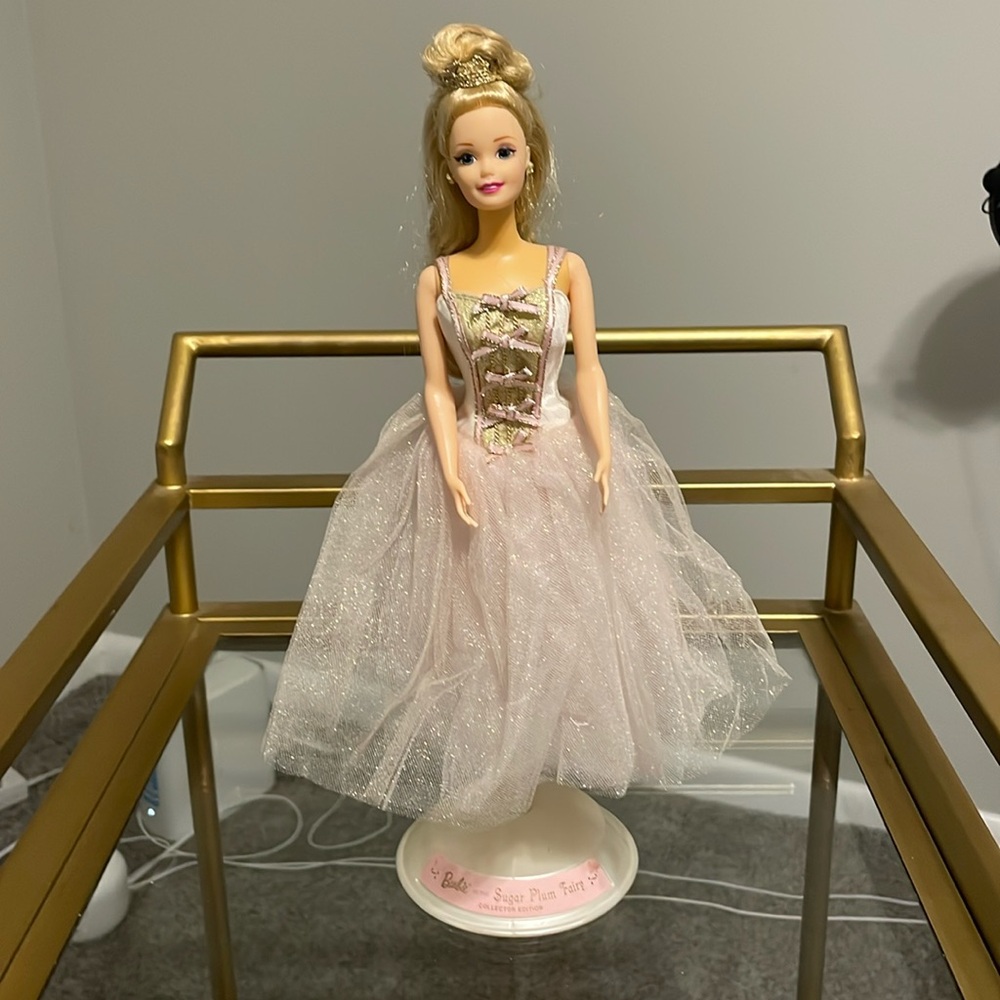 1996 Barbie sugar plum fairy with stand
